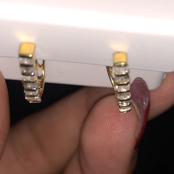Beautiful Certified Real Diamond Baguette Hoops - Picture 5 of 7